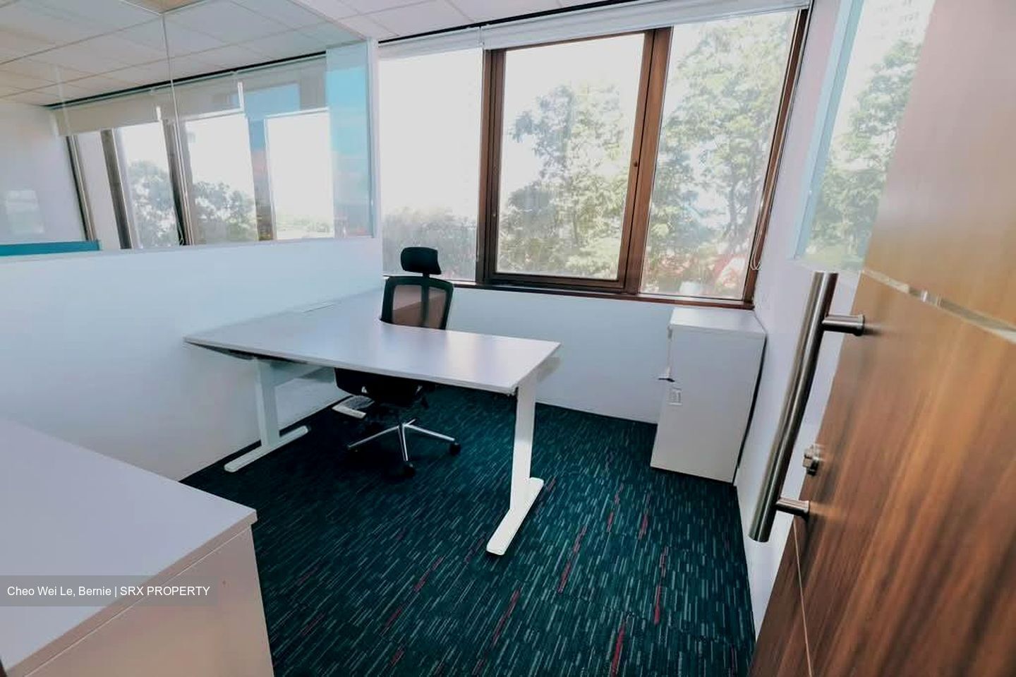 Southpoint (D2), Office #582259881